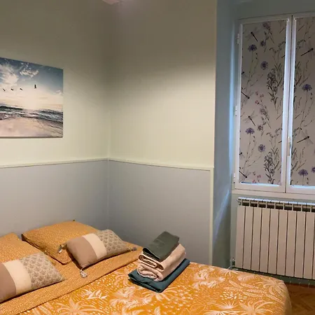 Cosy - 2 Chambres, Situe En Centre Nice